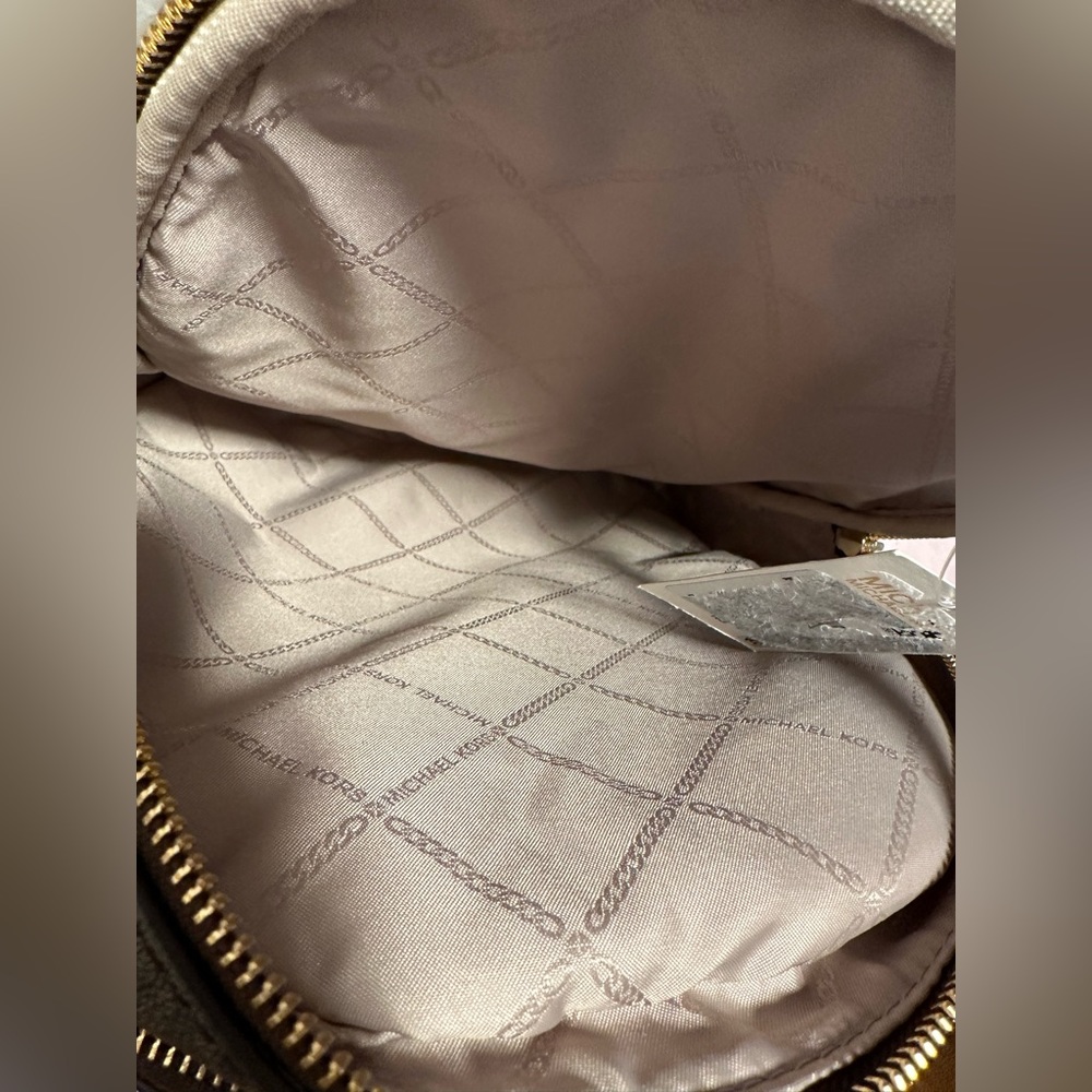 NEW Michael Kors Rhea Backpack - Zip top signature Brown Retail $358 - Picture 2 of 6